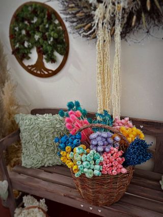 Jeseň nemusí byť len oranžová 🍁🍂 Takúto objednávku som dnes pripravovala a nemohla som sa vynadívať na tie farby – ružová,...